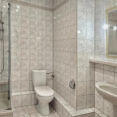 Appartamento Holidayhomepl Statek 210 Z Sypialnia I Dwoma Balkonami 100m Od Plazy