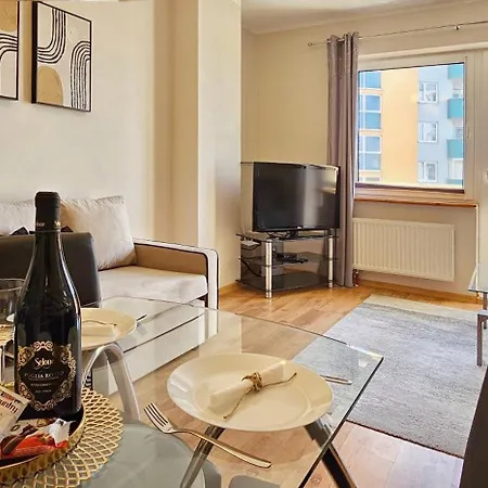 Apartment Statek 210 Z Sypialnia I Dwoma Balkonami 100m Od Plazy *