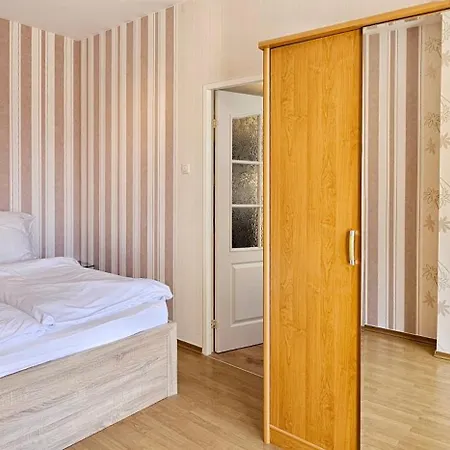 Holidayhomepl Statek 210 Z Sypialnia I Dwoma Balkonami 100m Od Plazy * Miedzyzdroje